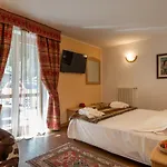 Lo Scoiattolo Hotel Gressoney-la-Trinité