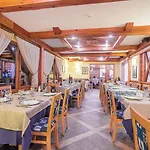 Lo Scoiattolo Hotel 4*