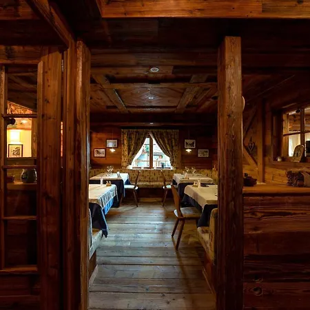 Hotel Lo Scoiattolo 4*