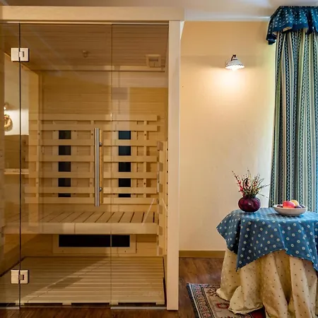 Lo Scoiattolo Hotel Gressoney-La-Trinite