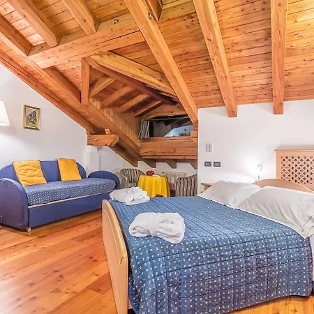 Hotel Lo Scoiattolo 4*