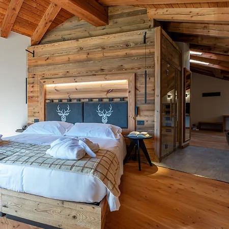 Hotel Lo Scoiattolo Gressoney-la-Trinité