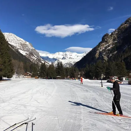 Lo Scoiattolo Hotel Gressoney-la-Trinité