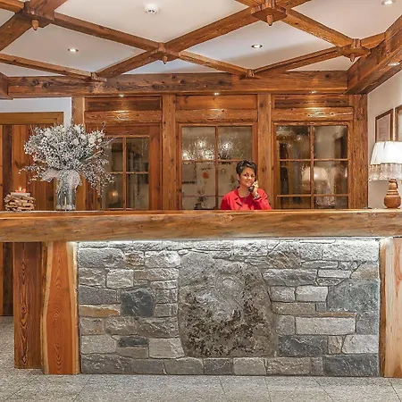 Lo Scoiattolo Hotel Gressoney-la-Trinité