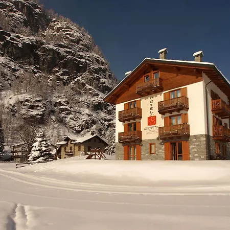 Hotel Lo Scoiattolo Gressoney-la-Trinité
