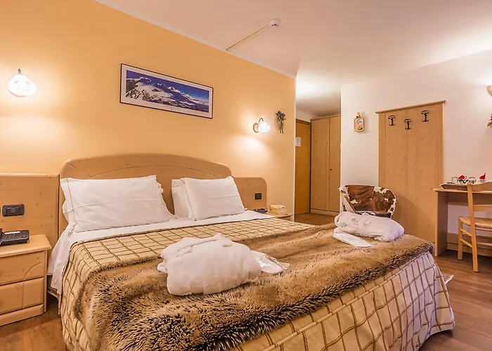 Hotel Lo Scoiattolo 4*