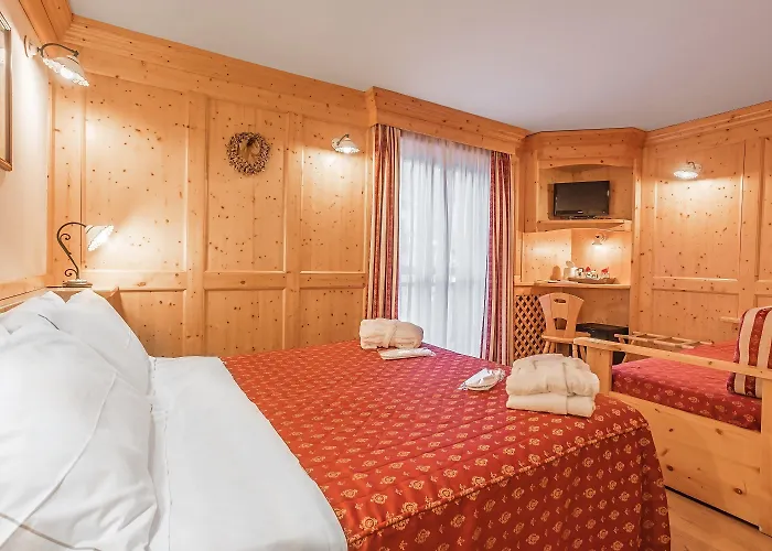 Lo Scoiattolo Hotel 4*