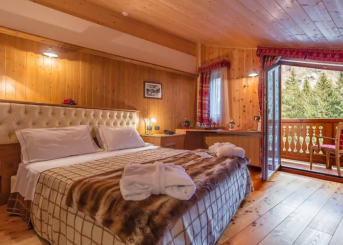 Lo Scoiattolo Hotel 4*