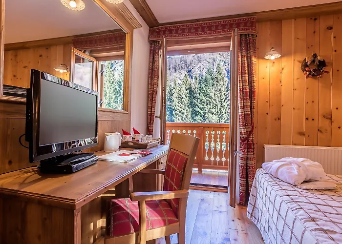 Hotel Lo Scoiattolo Gressoney-La-Trinite