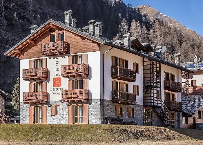 Lo Scoiattolo Hotel 4*