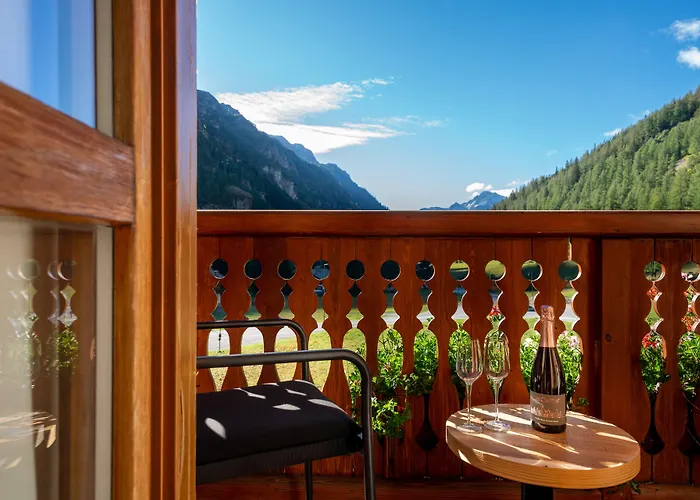 Hotel Lo Scoiattolo 4*