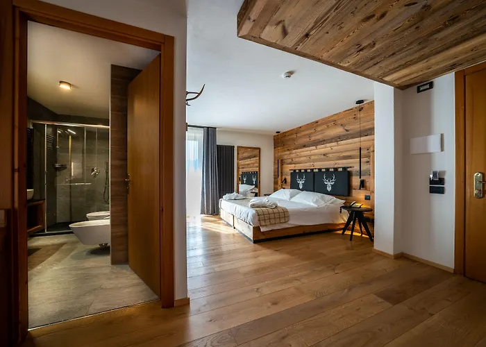 Hotel Lo Scoiattolo 4*